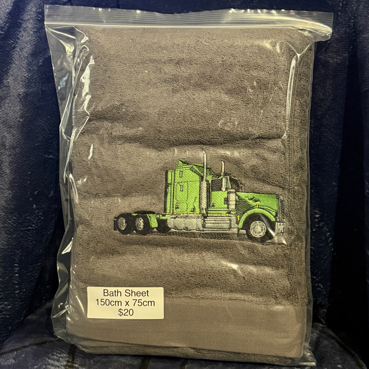 Kenworth green bath sheet