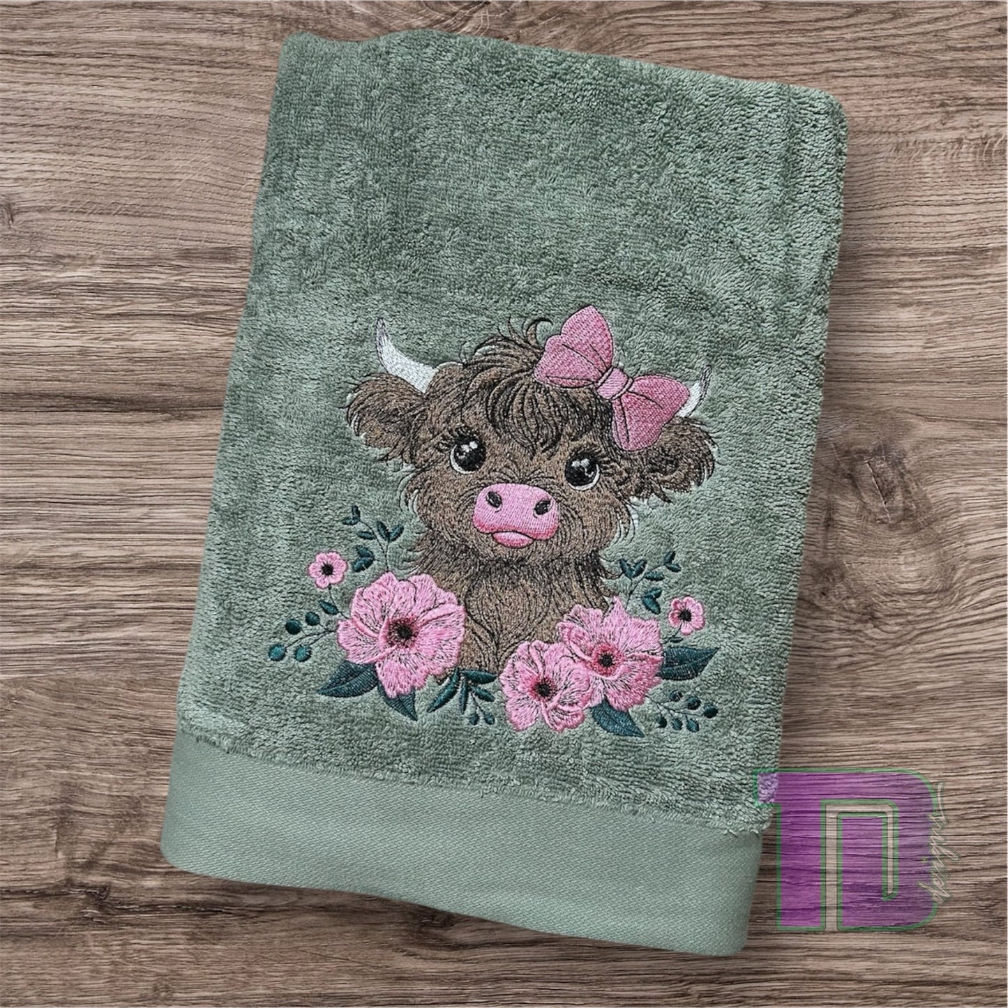 Cute baby Highland long hair cow flowers Embroidered Bath Sheet Towel