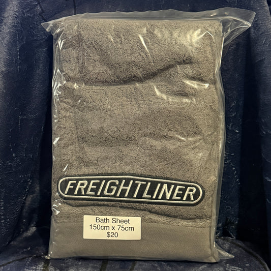Freightliner logo bath sheet