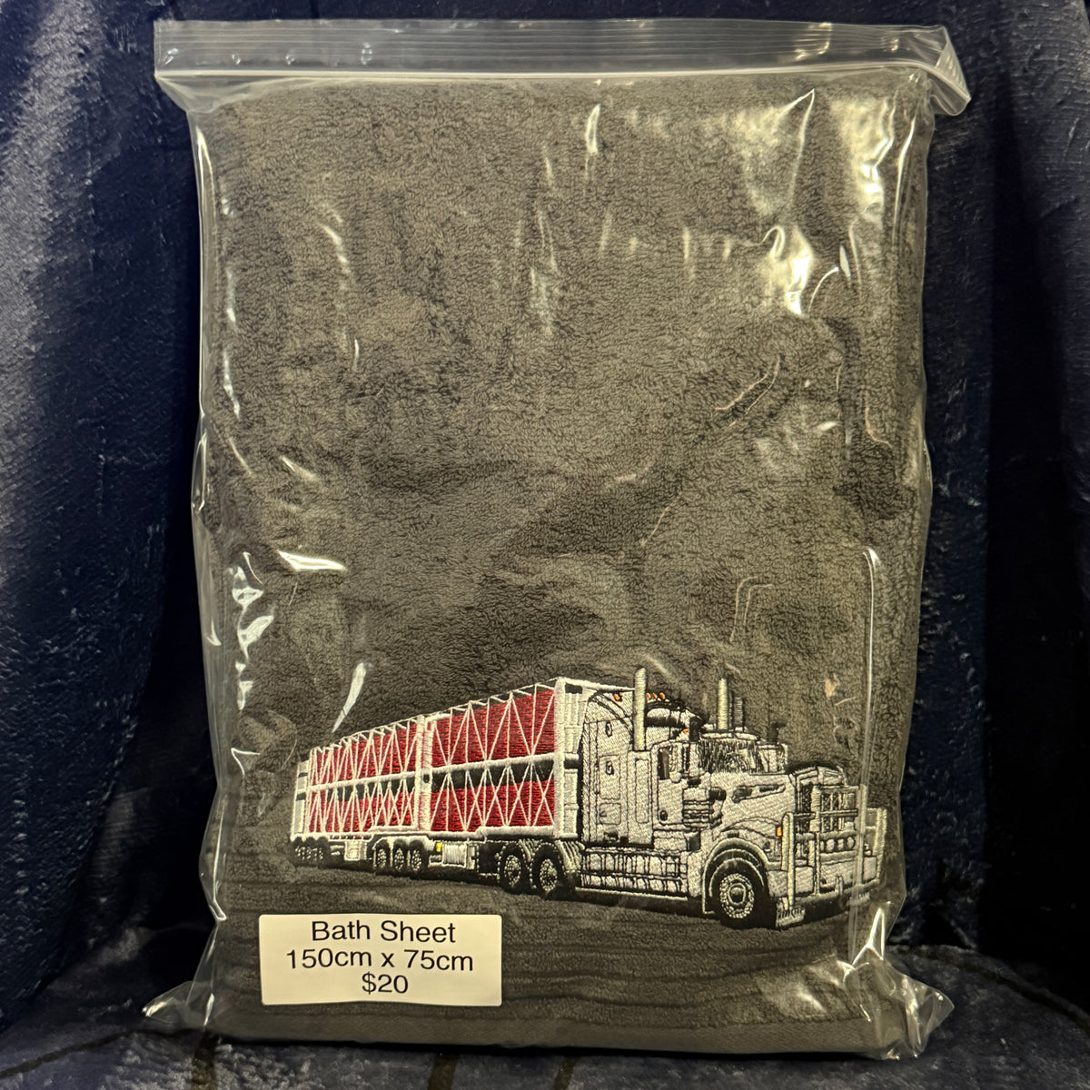 Kenworth with crates bath sheet