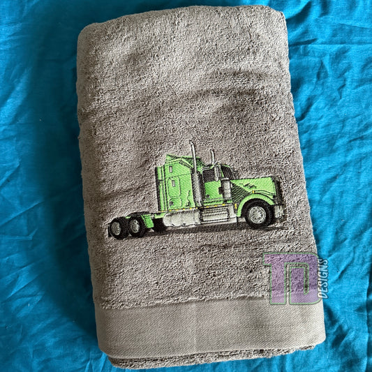 Ready to go - Green kenworth